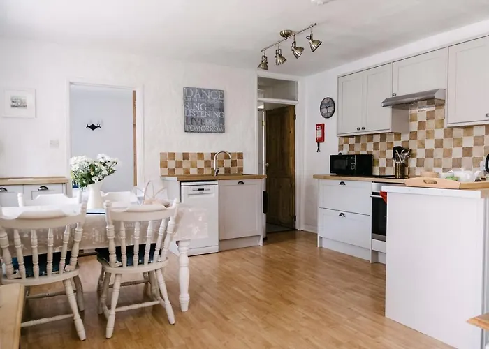 Finest Retreats - Swallow Cottage